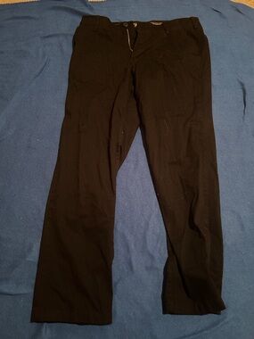 Lee Black Men's Straight-Leg Chinos